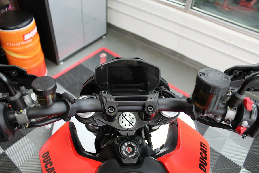 2025 Ducati Hypermotard 950 RVE Final Edition #8 / 17