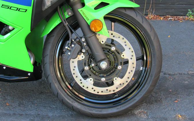2026 Kawasaki Ninja® 500 SE ABS