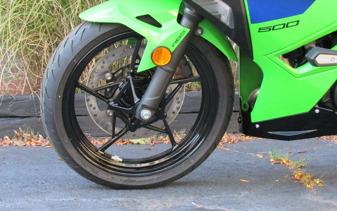 2026 Kawasaki Ninja® 500 SE ABS