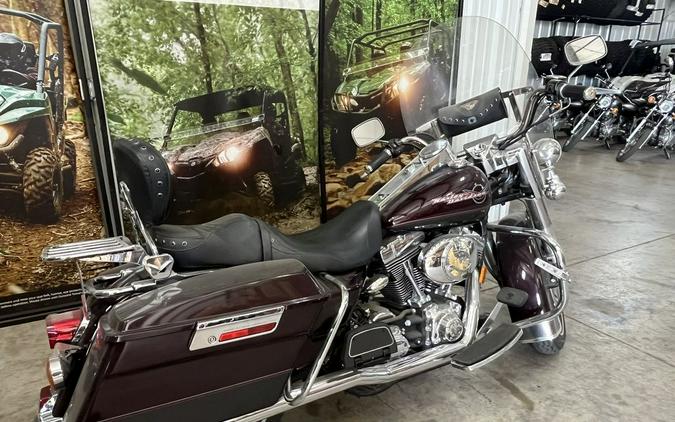 2006 Harley-Davidson® FLHRCI - Road King® Classic