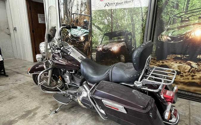 2006 Harley-Davidson® FLHRCI - Road King® Classic