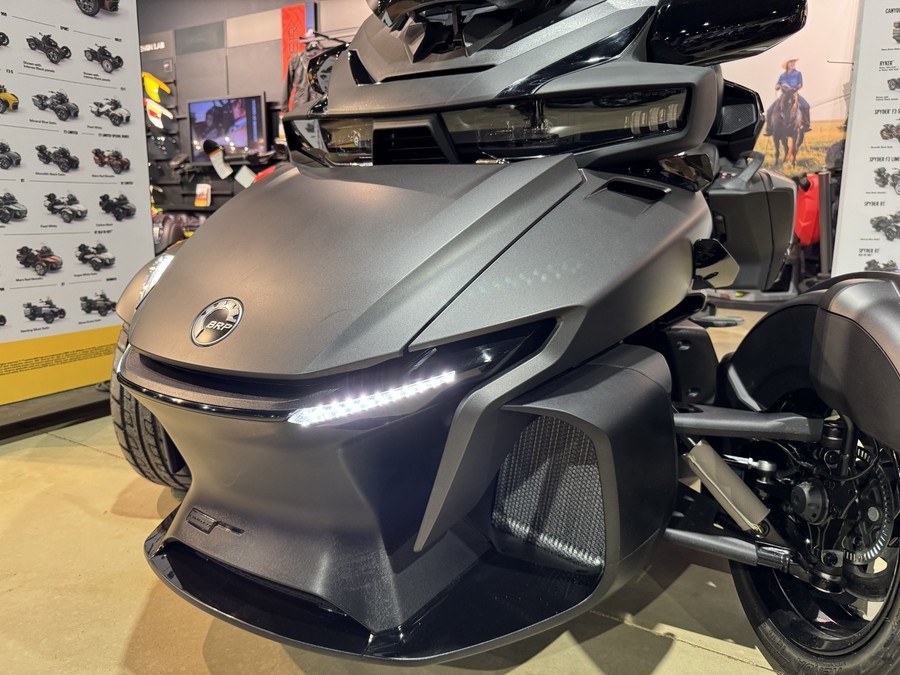 2025 Can-Am Spyder RT Limited