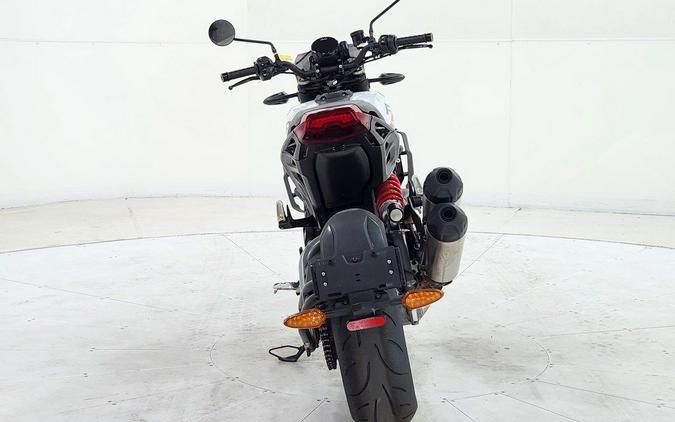 2023 Indian Motorcycle® FTR Sport White Lightning/Indy Red