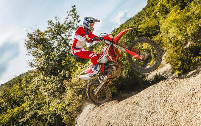 2025 BETA RR X-Pro 350 4-Stroke