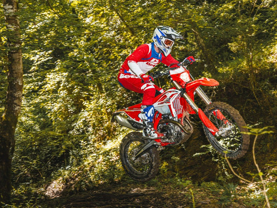 2025 BETA RR X-Pro 350 4-Stroke
