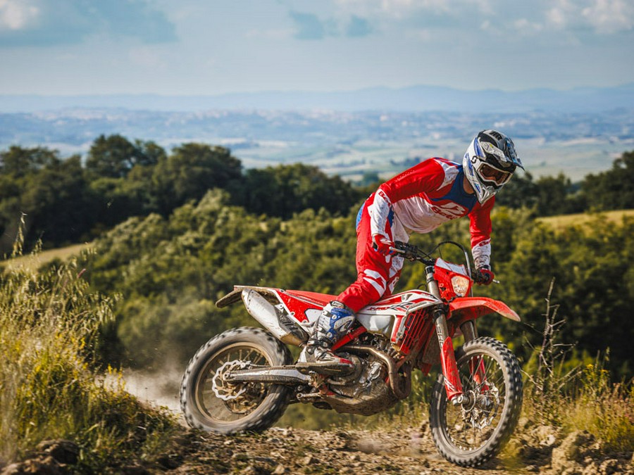 2025 BETA RR X-Pro 350 4-Stroke