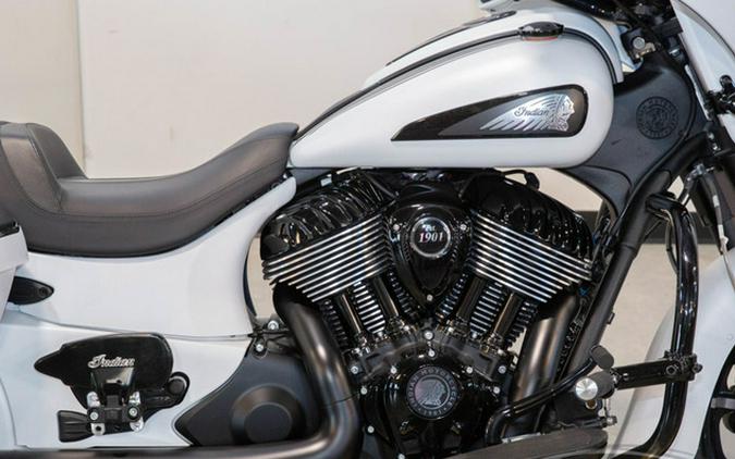 2024 Indian Chieftain Dark Horse W/Powerband Audio Pkg Ghost