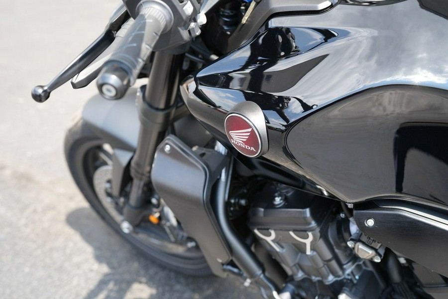 2023 Honda CB1000R Black Edition