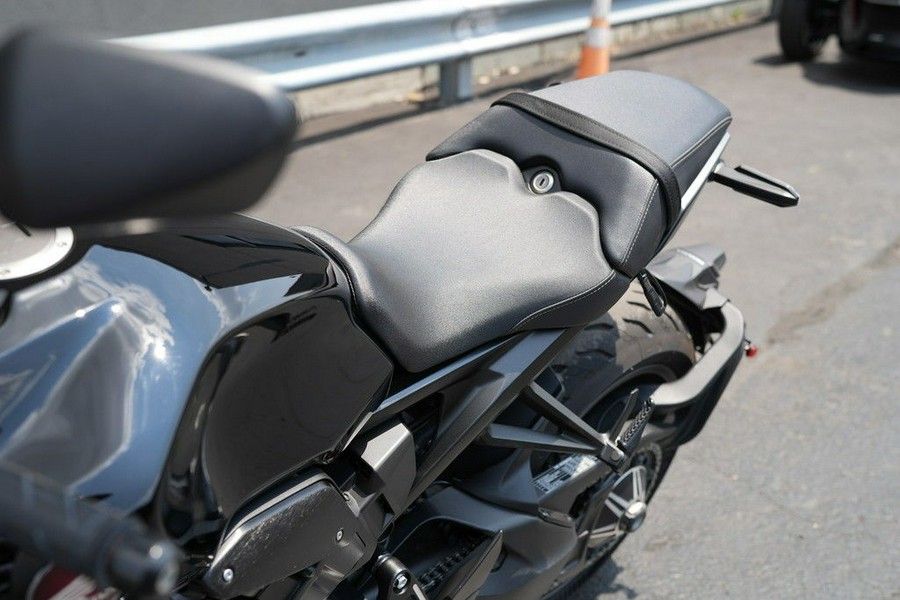 2023 Honda CB1000R Black Edition
