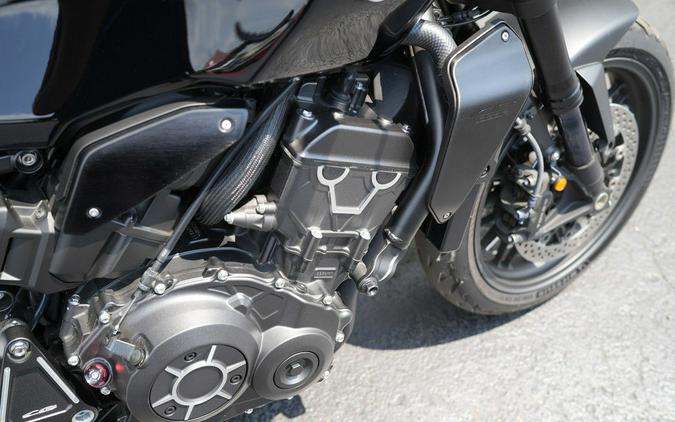 2023 Honda CB1000R Black Edition