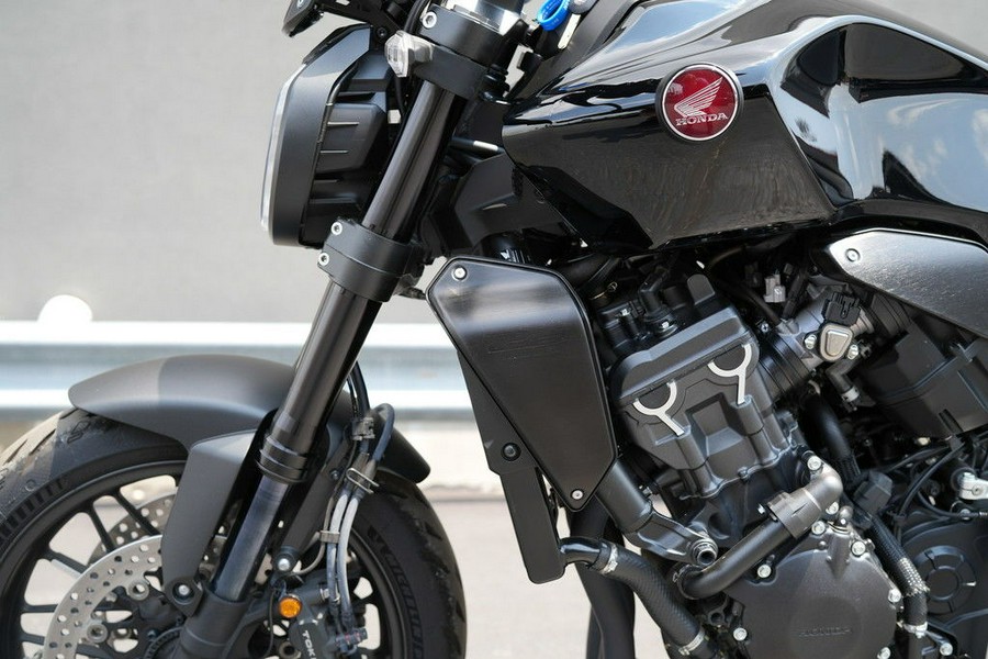 2023 Honda CB1000R Black Edition