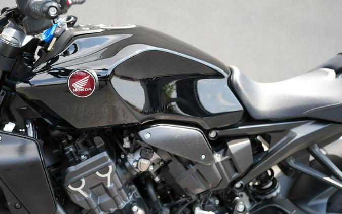 2023 Honda CB1000R Black Edition