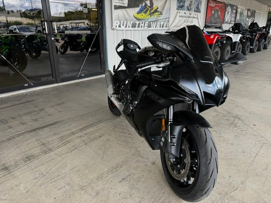 2020 Yamaha YZF-R1
