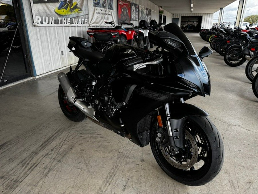 2020 Yamaha YZF-R1