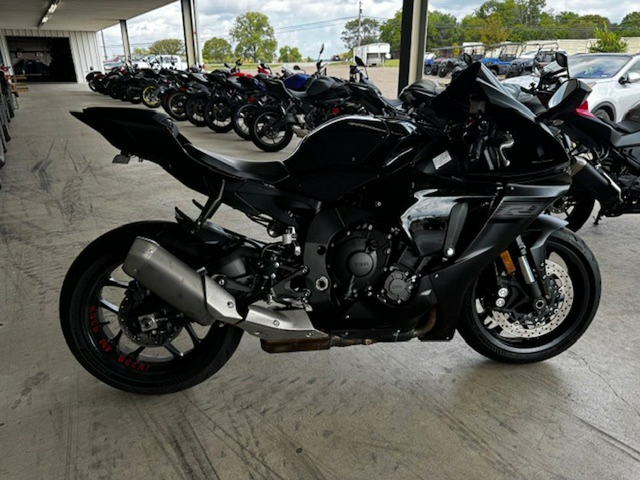 2020 Yamaha YZF-R1