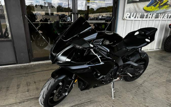 2020 Yamaha YZF-R1