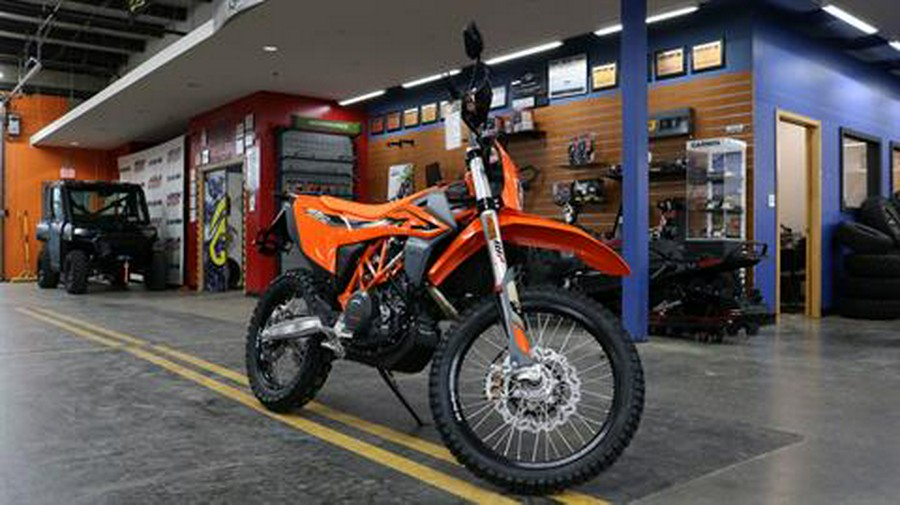 2024 KTM 690 Enduro R