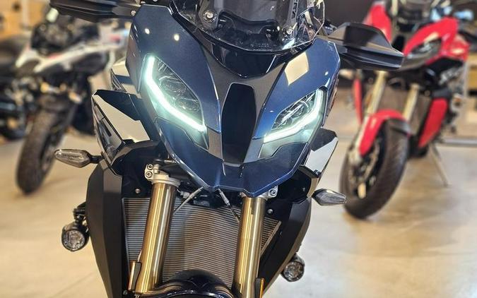 2024 BMW S 1000 XR Gravity Blue Metallic