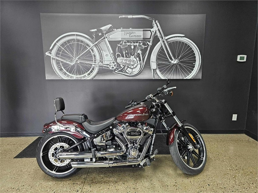 2018 Harley-Davidson Softail Breakout 114