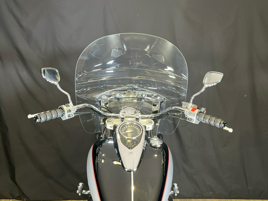 2007 Kawasaki Vulcan® 900 Classic LT