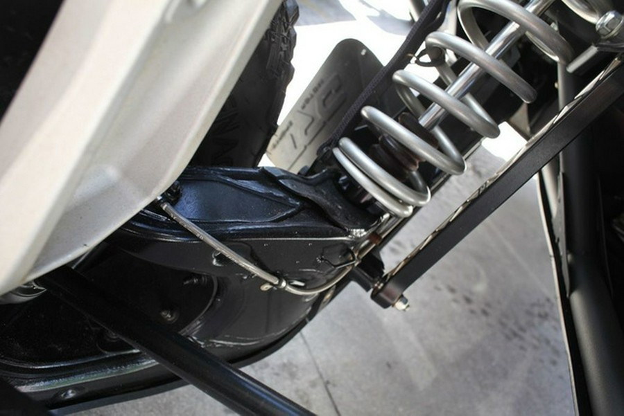 2024 Can-Am Maverick R X RS Triple Black