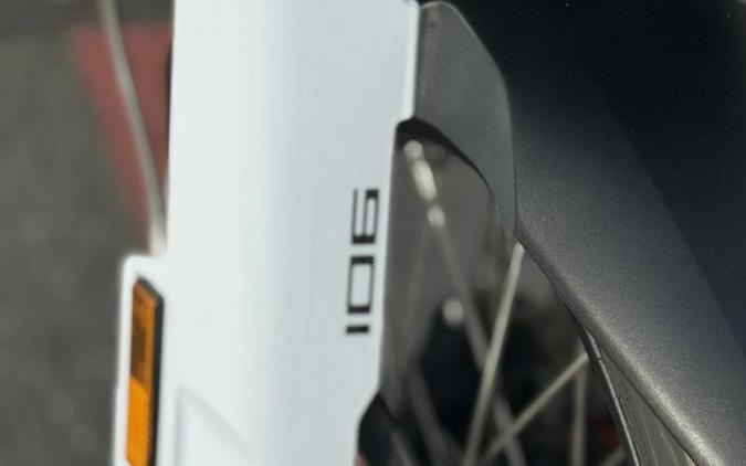 2023 Husqvarna Norden 901