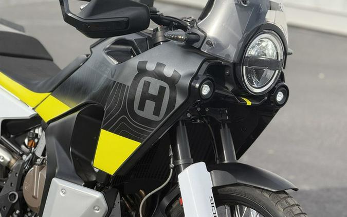 2023 Husqvarna Norden 901