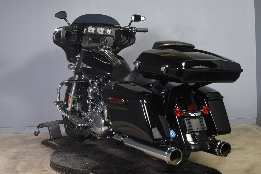 2017 Harley-Davidson Street Glide