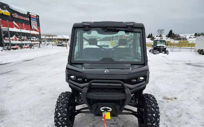 2026 Can-Am® Defender XT CAB HD11 With 10.25 in.display