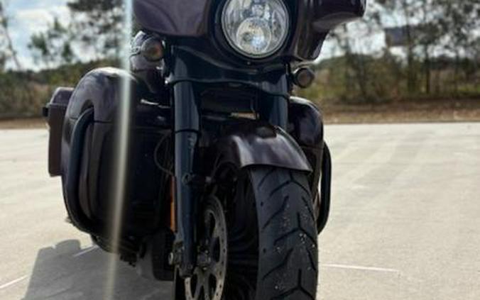 2018 Harley-Davidson® FLHXS - Street Glide® Special