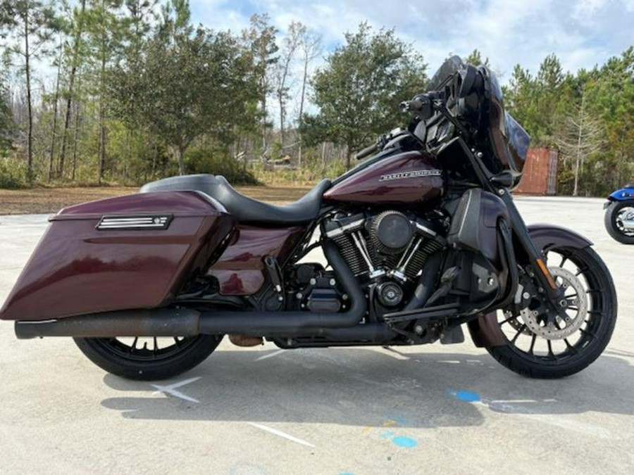 2018 Harley-Davidson® FLHXS - Street Glide® Special
