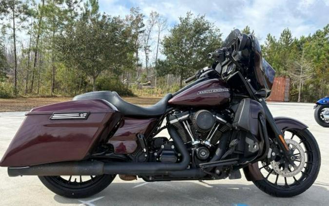2018 Harley-Davidson® FLHXS - Street Glide® Special