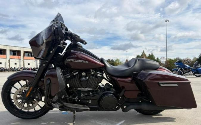2018 Harley-Davidson® FLHXS - Street Glide® Special