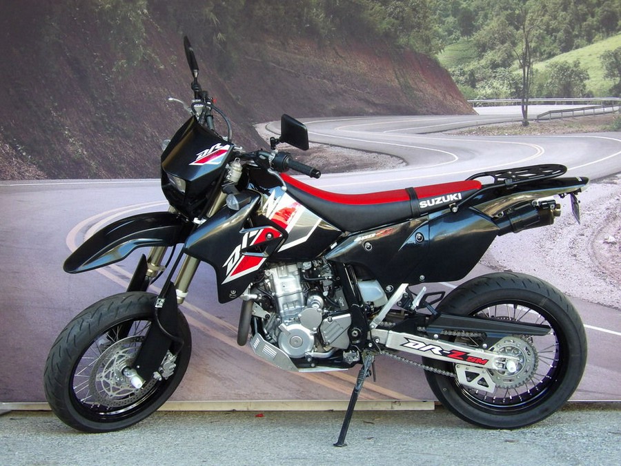 2022 Suzuki DR-Z400SM