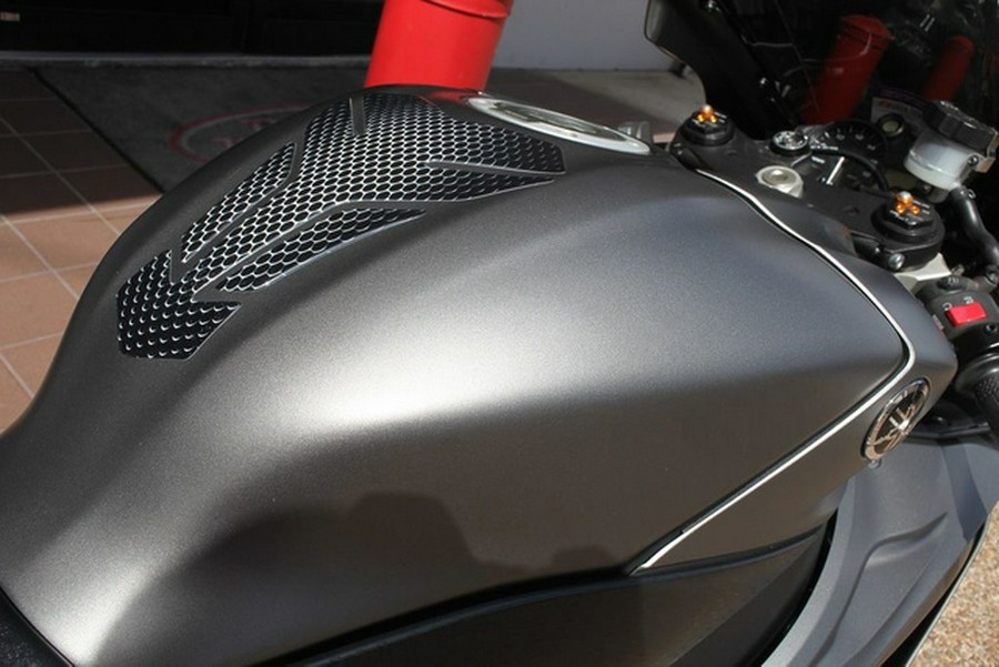 2019 Yamaha YZF-R6 R6