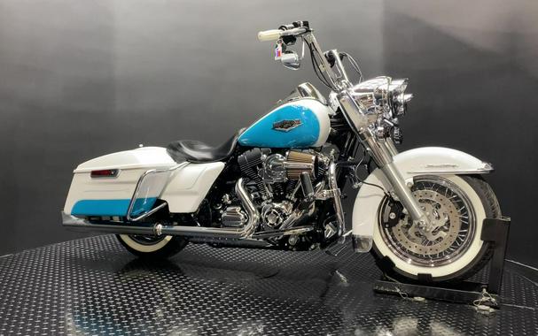 2016 Harley-Davidson® FLHR - Road King®