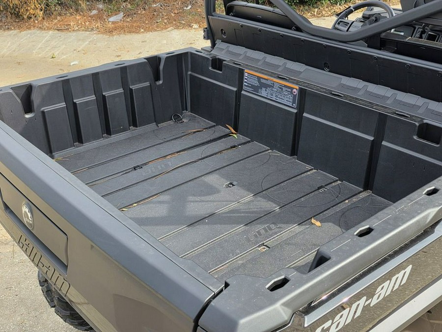 2026 Can-Am Defender XT HD11