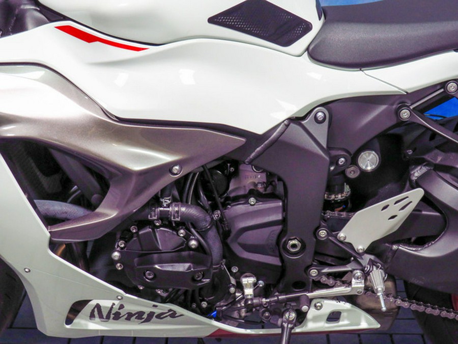 2025 Kawasaki Ninja ZX-6R ABS ABS KRT Edition