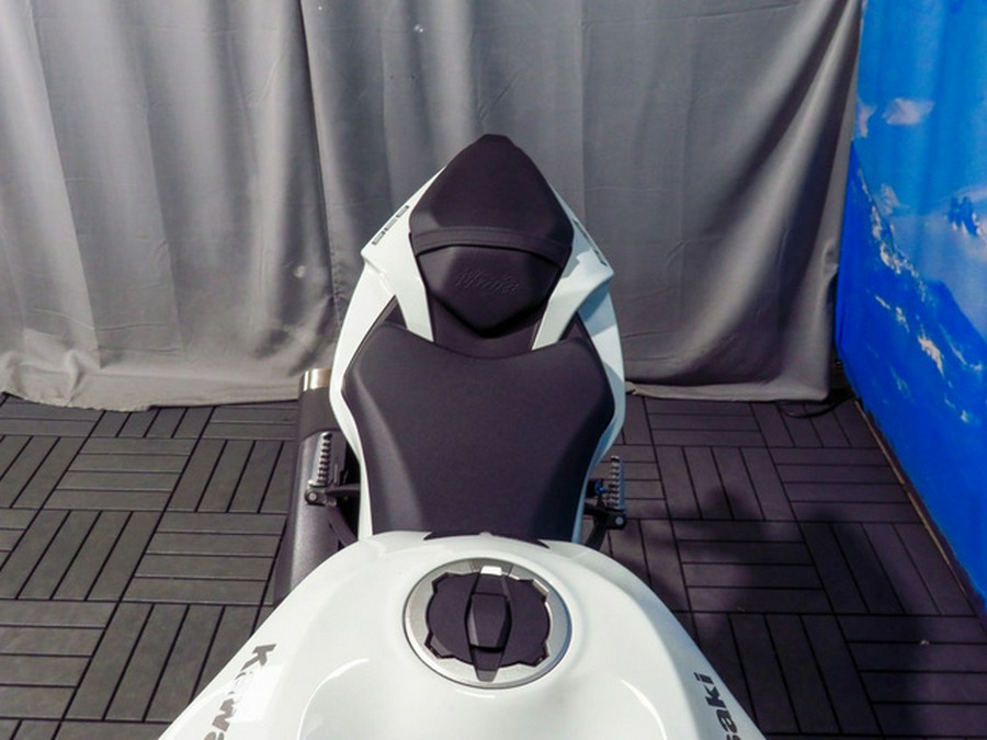 2025 Kawasaki Ninja ZX-6R ABS ABS KRT Edition