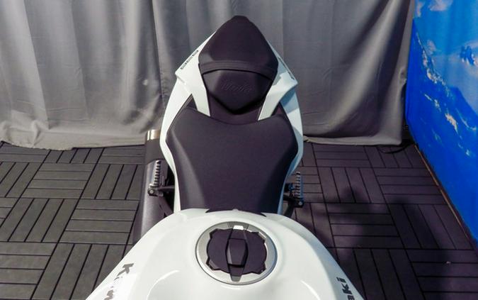 2025 Kawasaki Ninja ZX-6R ABS ABS KRT Edition