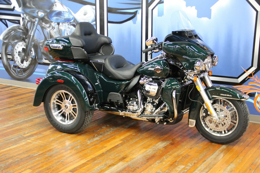 2024 Harley-Davidson Tri Glide Ultra Alpine Green / Vivid Black