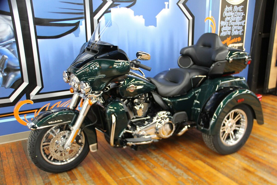 2024 Harley-Davidson Tri Glide Ultra Alpine Green / Vivid Black