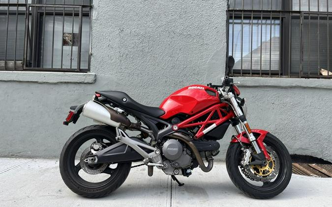 2014 Ducati Monster 696