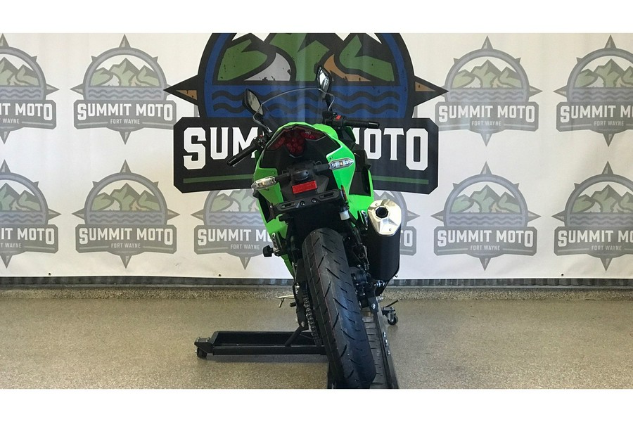 2025 Kawasaki Ninja 500 SE ABS KRT Edition (EX500JSFAN)