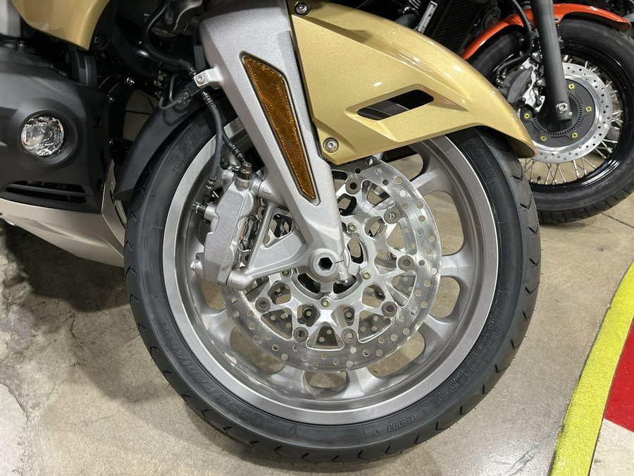 2025 Honda GOLDWING TOUR DCT