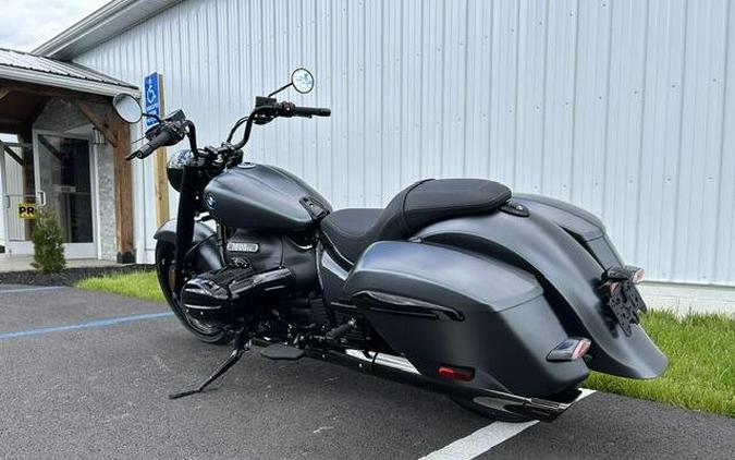 2025 BMW R 18 Roctane