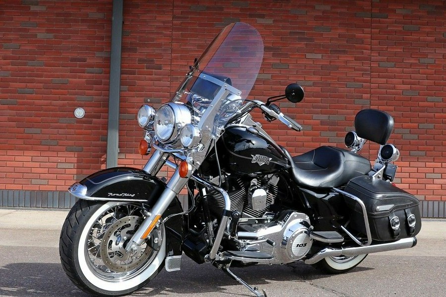 2012 Harley-Davidson® FLHRC - Road King® Classic