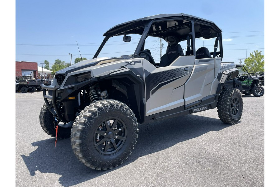 2024 Polaris Industries GENERAL XP4 1000 ULTIMATE - M SILVER QUARTZ Ultimate