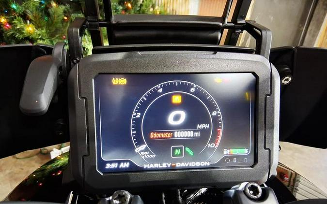 2025 Harley-Davidson® RA1250S - Pan America® 1250 Special