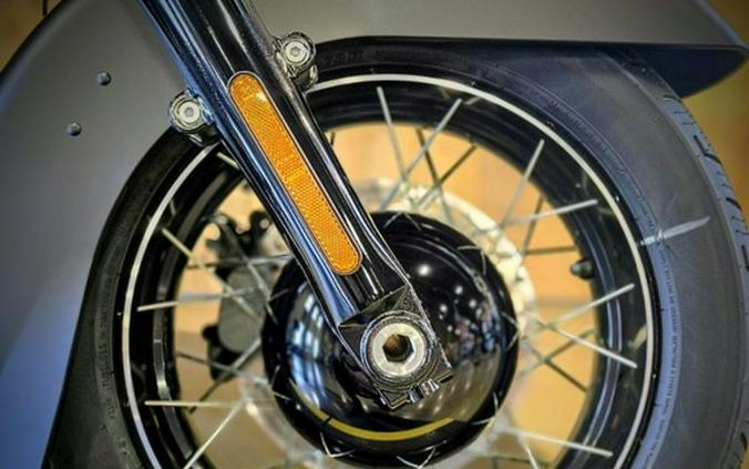 2026 Harley-Davidson® FLHD - Deadwood™